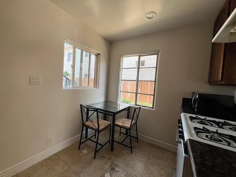 5255 Denny Ave — Photo 6