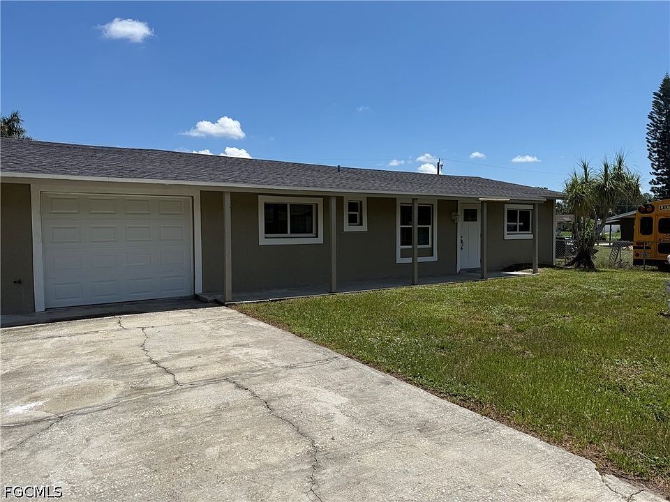 1st image of 2199 Wyandotte Ave