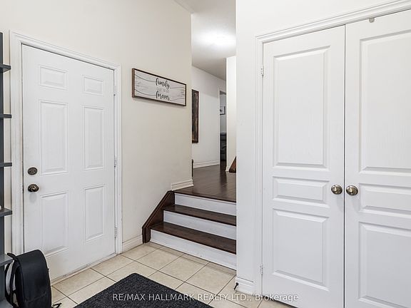 4th image of 278 Sharon Creek Dr