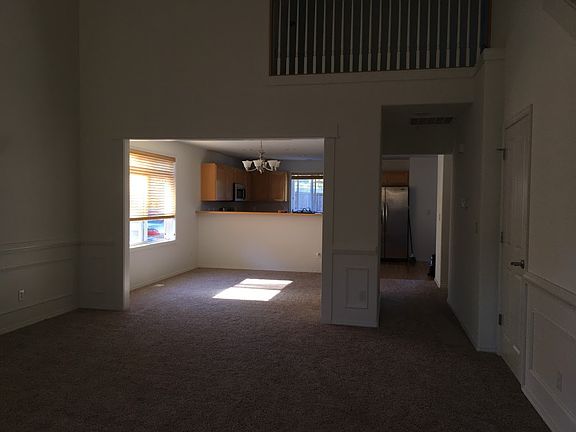 4th image of 1021 181st Pl SW