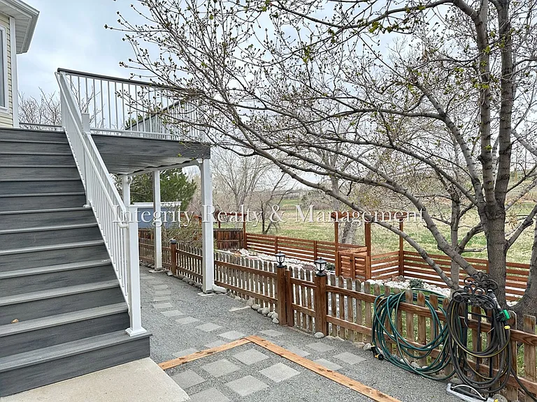 7402 Eagle Rock Dr — Photo 46