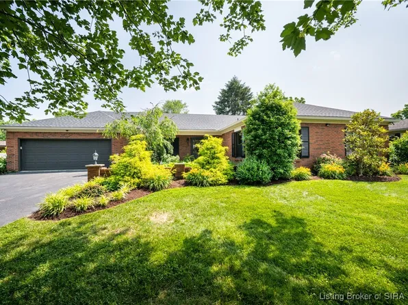 3332 Buffalo Trail, Floyds Knobs, IN 47119