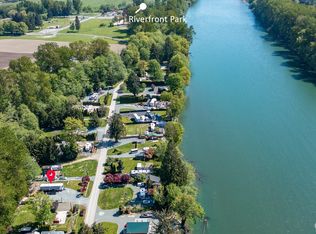 23727 Cove Rd, Sedro Woolley, WA 98284