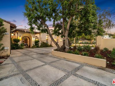 19261 Wells Dr, Tarzana, CA, 91356