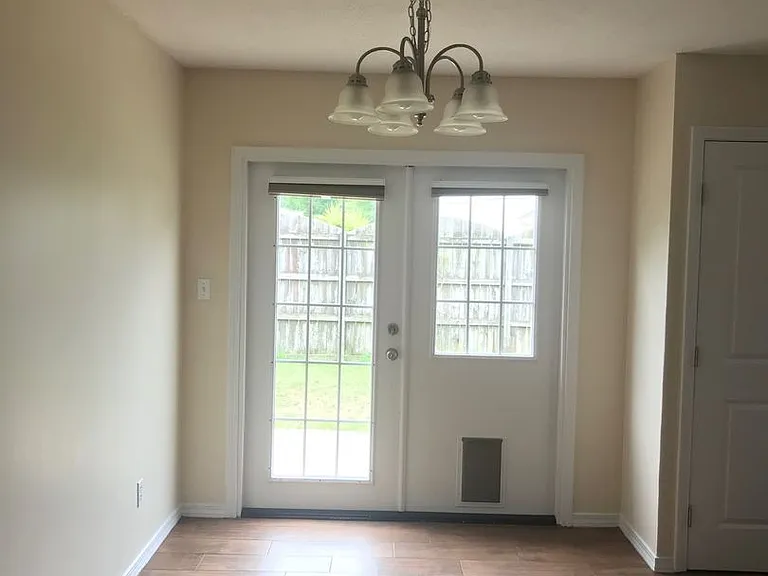 20 Stowe Rd — Photo 25
