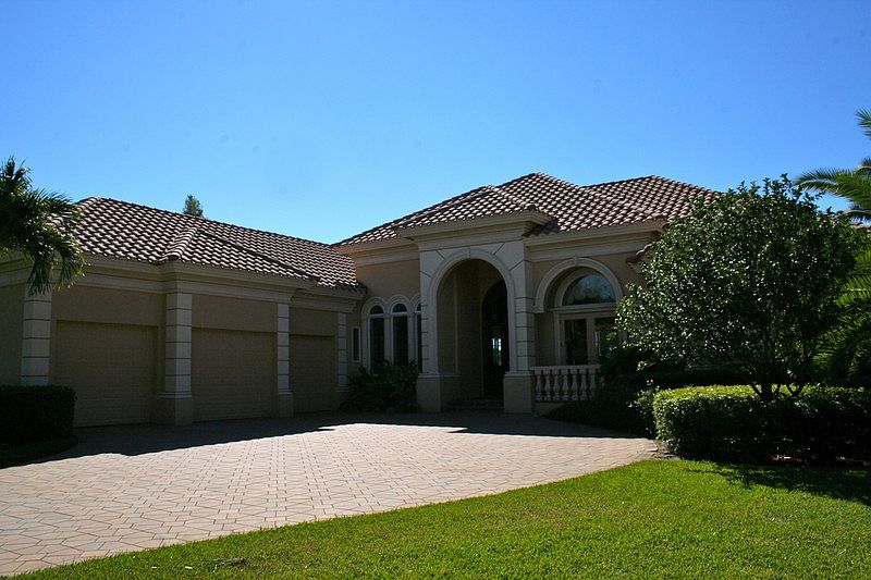 1st image of 9350 Lakebend Preserve Ct