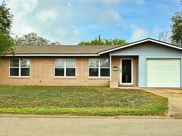 1607 Crosby St, Portland, TX 78374