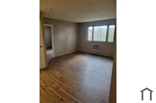 267 Hoch St Photo 1