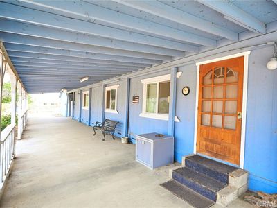 6546 Escondido Ave, Oak Hills, CA, 92344
