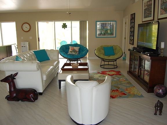 3rd image of 3210 SW Santa Barbara Pl