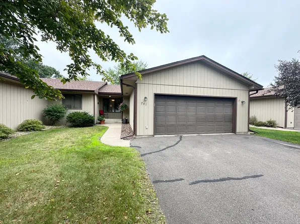 741 Village Green Pl, Mora, MN 55051