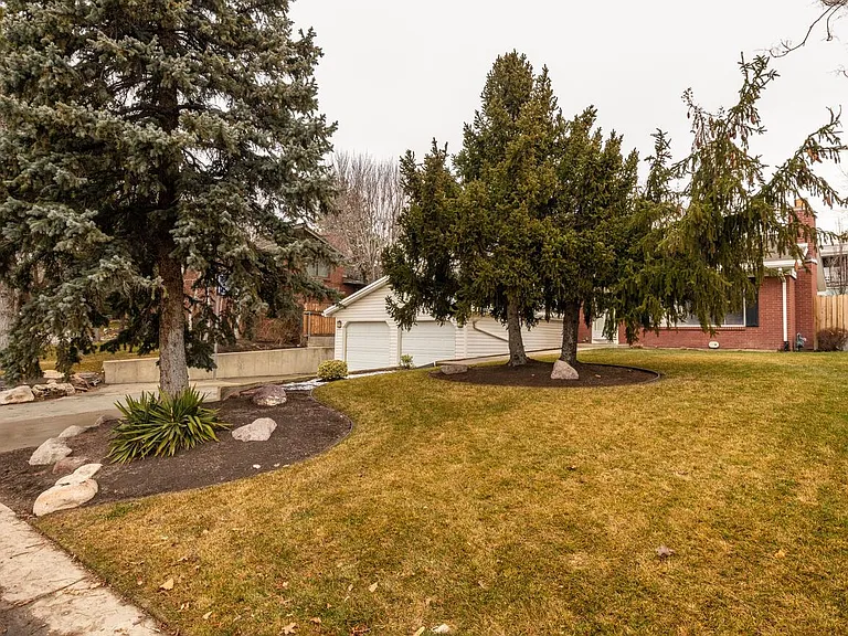 4327 S 2900 E — Photo 29