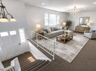 389 Madeline Ave, Garfield City, NJ 07026