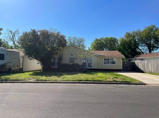 709 Odell St, Cleburne, TX 76033