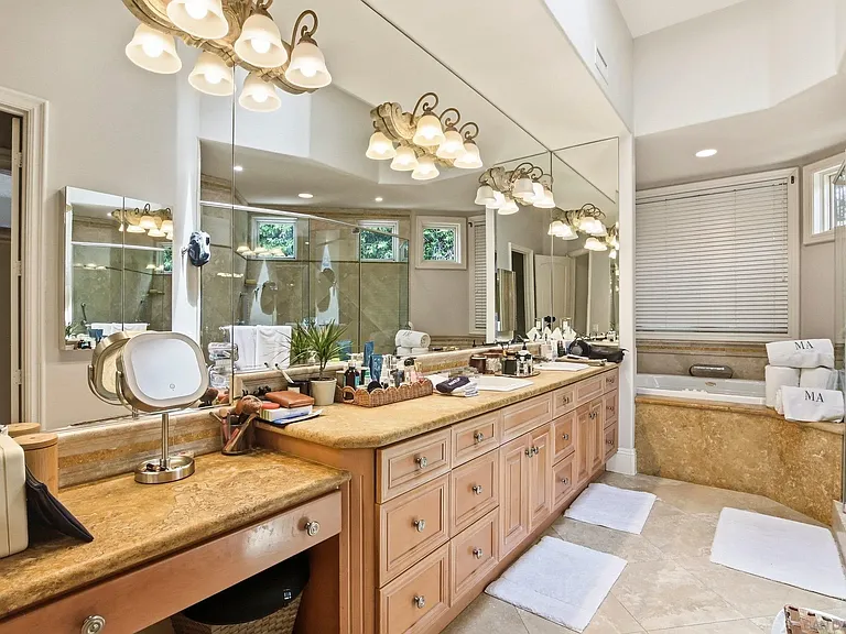 1011 Avenida Amantea — Photo 47