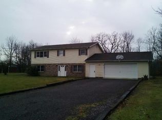 49 Shinbone Rd, Mifflinburg, PA 17844