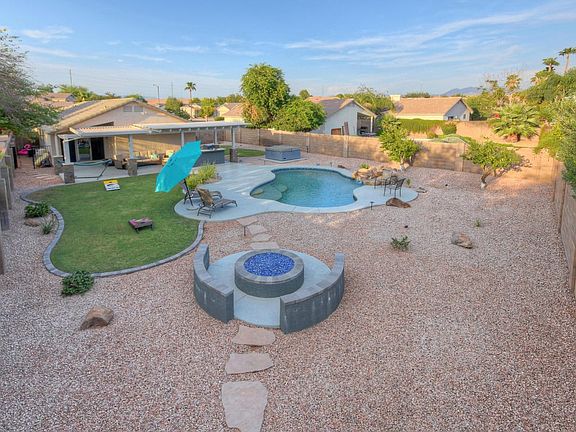 Entertainer's Delight backyard!