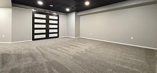 W217N6176 Masters Dr — Photo 36
