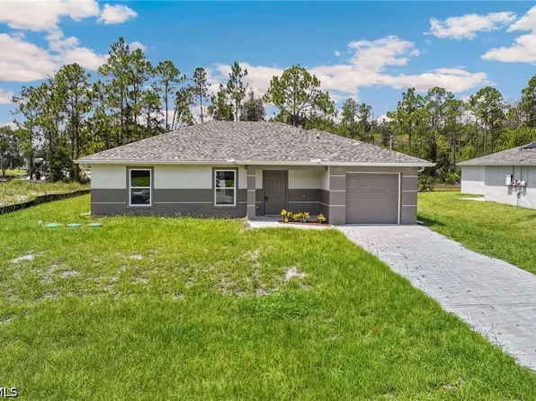 131 Sanborn Dr, Lehigh Acres, FL 33972