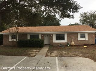 107 McClure Dr APT A, Gulf Breeze, FL 32561