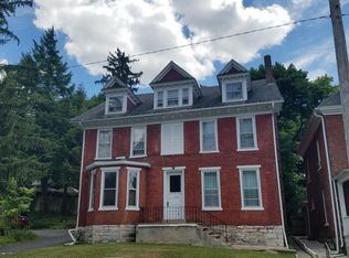 146 E Linn St APT 4, Bellefonte, PA 16823