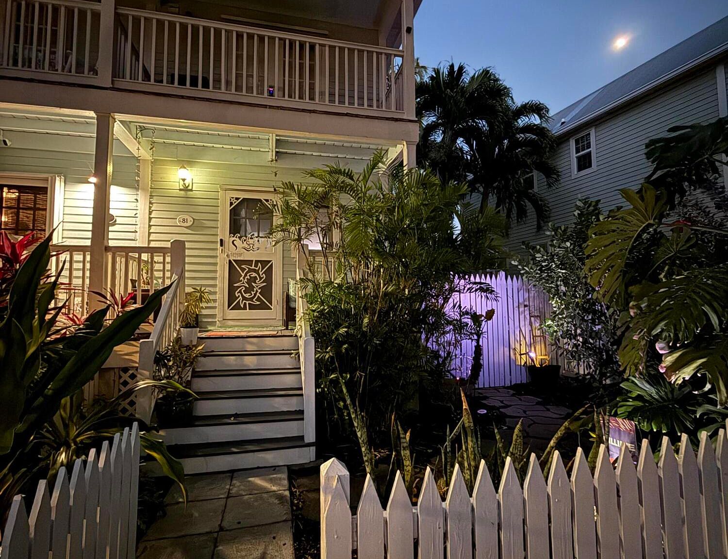 81 Golf Club Dr