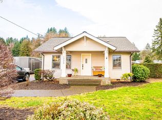 228 SE Currin St, Estacada, OR 97023