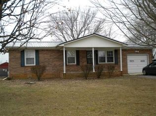 1182 Capshaw Rd, Smithville, TN 37166