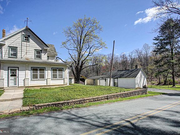 3rd image of 10549 Coral Ridge Rd
