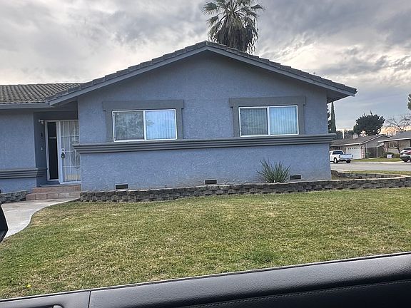 4th image of 660 Hillsdale Dr