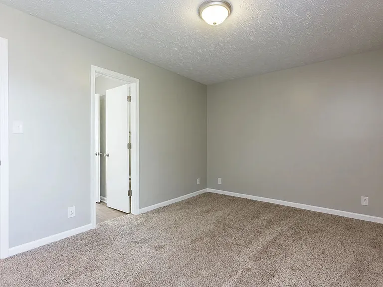 291 Dunbar Cave Rd — Photo 14