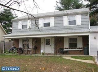 30 Buxmont Ln, Willingboro, NJ 08046
