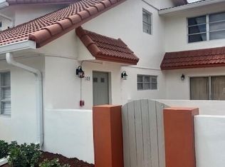 3200 Coral Springs Dr APT 103, Pompano Beach, FL 33065