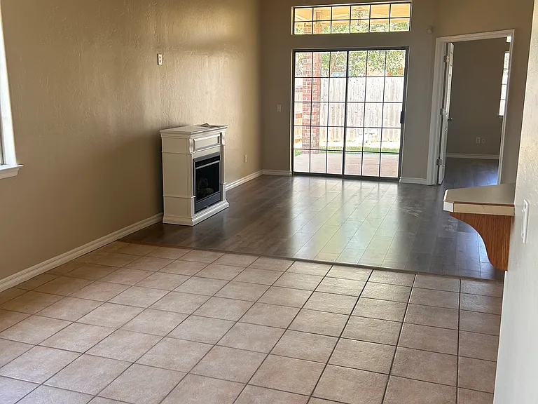 21876 Homesteaders Pl — Photo 2