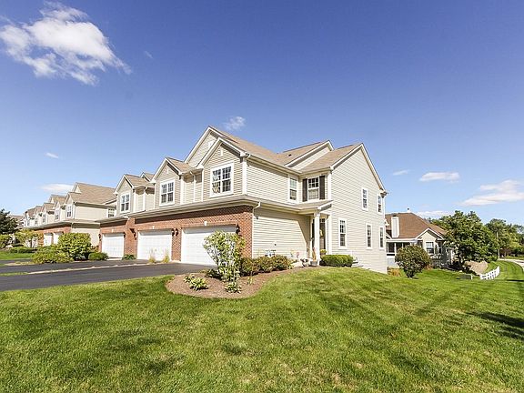 2nd image of 337 Buckingham Ct