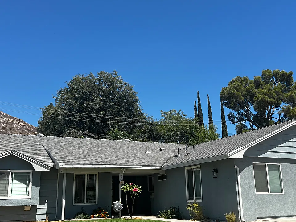 823 Kentwood Dr