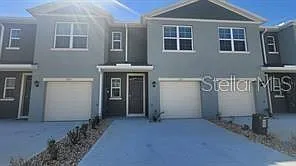 1215 Draintree St — Photo 1