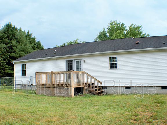 3rd image of 15 Ollace Ct