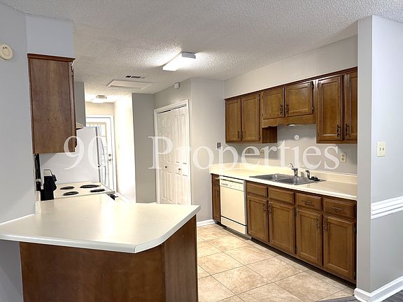 5th image of 3638 Dawnridge Cv