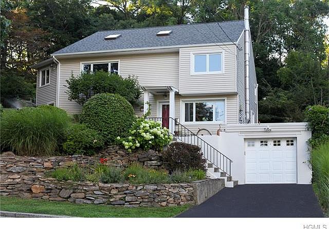 1st image of 11 Marianna Dr