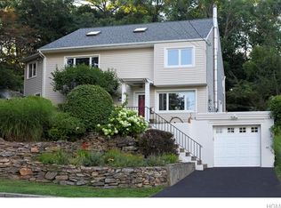 11 Marianna Dr, Hastings On Hudson, NY 10706