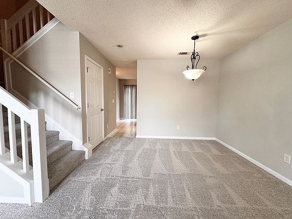 4th image of 17035 Greenlawn Hills Ct