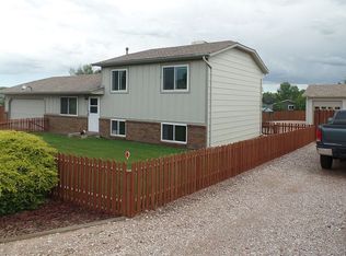 10720 Flying F Rd, Fountain, CO 80817