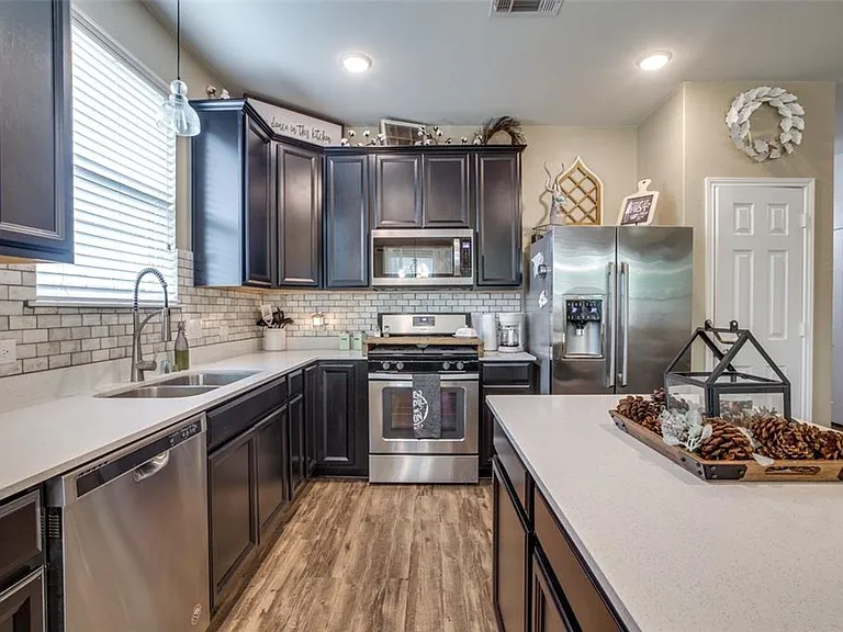 2151 Lost Timbers Dr — Photo 15
