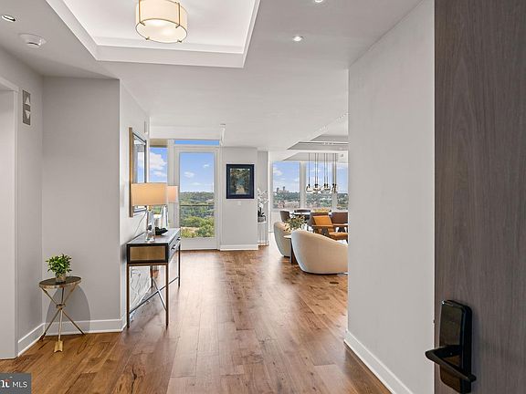 3rd image of 1781 Pierce St #1702
