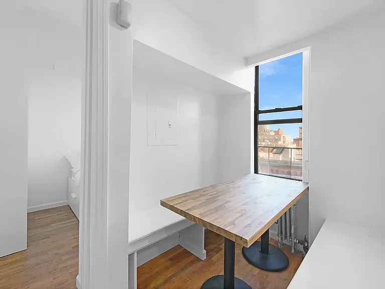 168 Stanton St #5A — Photo 7