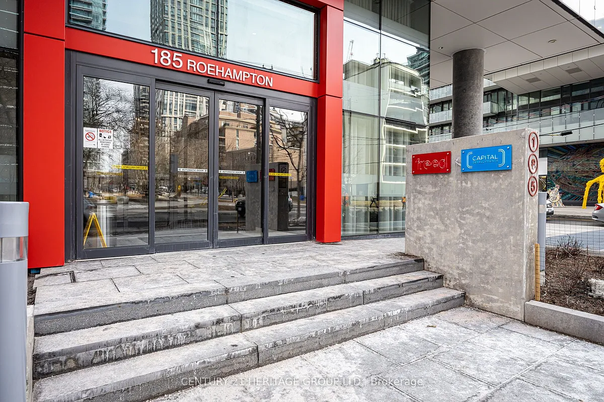 Photo 1 of 26 - 185 Roehampton Ave #608 - Toronto, ON Primary Photo - 185 Roehampton Ave #608