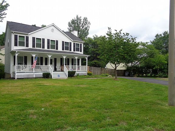 2nd image of 6110 Plainville Ln