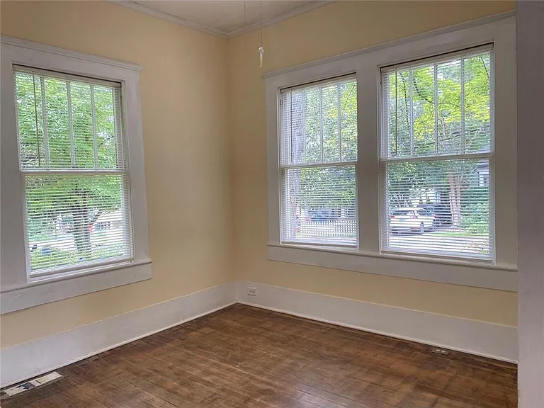 175 Park Dr NW — Photo 28