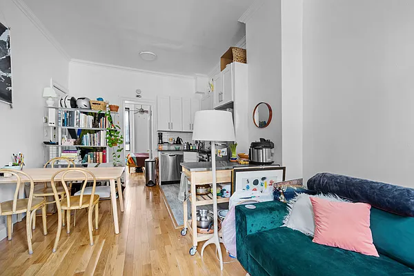 Rented by Corcoran | media 7